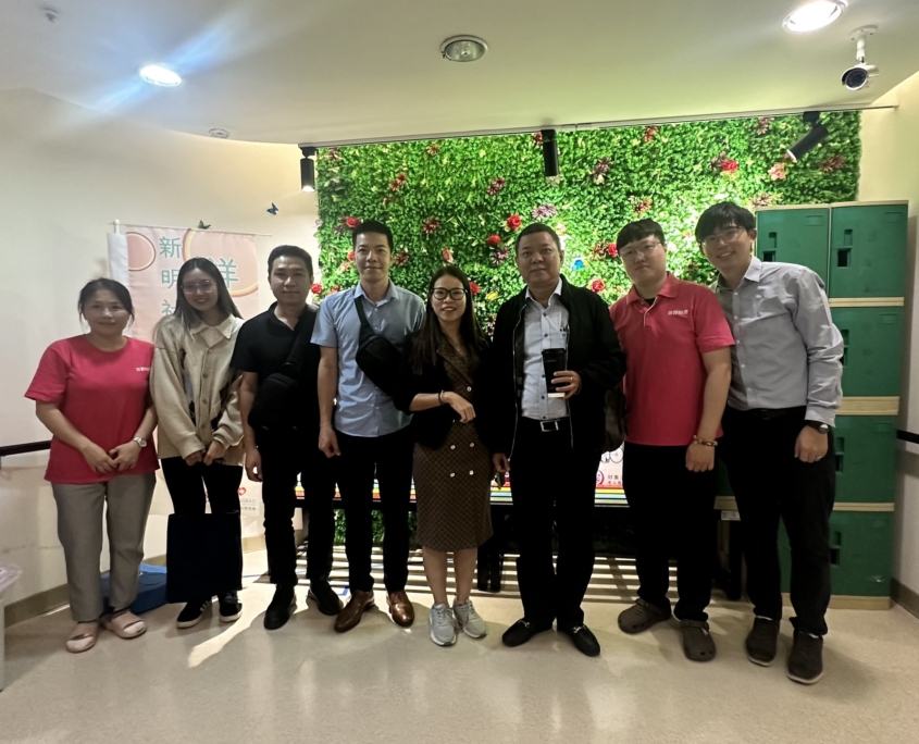 Hospital 199 visits Minghsin Day Care Center
